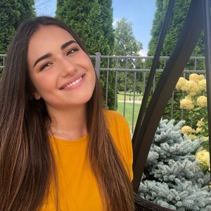 Fundraising Page: Anastasiya Yakovlyeva